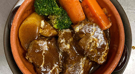 ビストロ シェ リキ